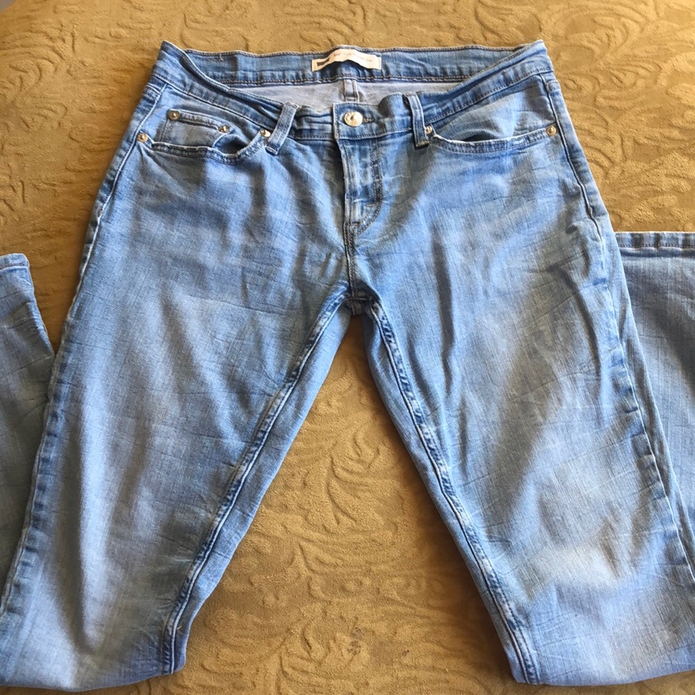Super low rise levi skinny jeans